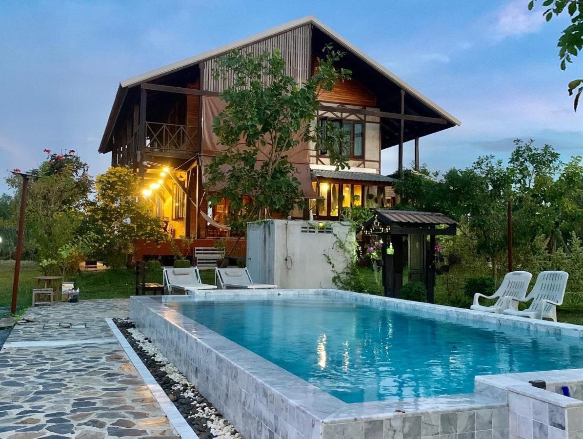 Rang Robin Farmstay With Swimming Pool Ban Wang Muang Exteriér fotografie