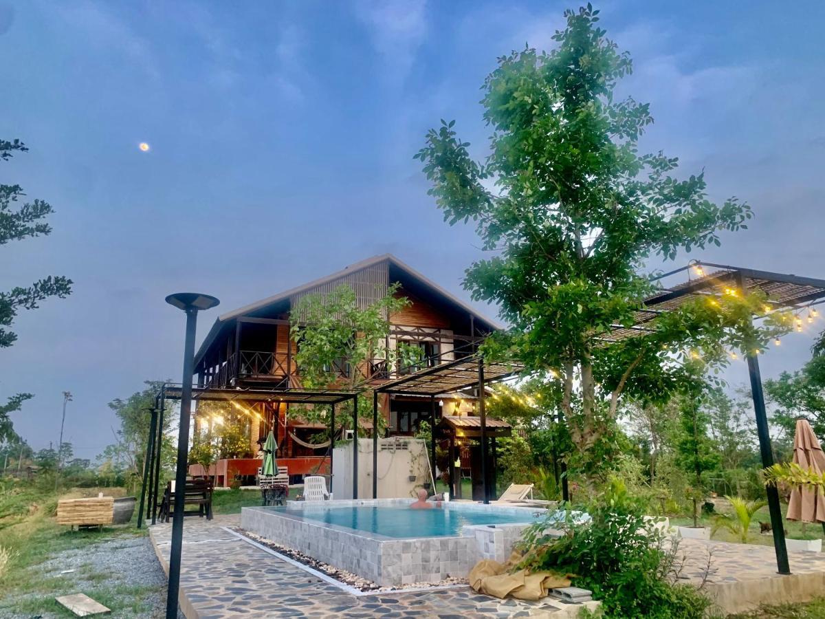 Rang Robin Farmstay With Swimming Pool Ban Wang Muang Exteriér fotografie